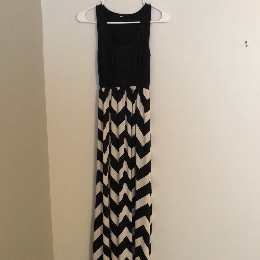 S chevron Maxi Dress